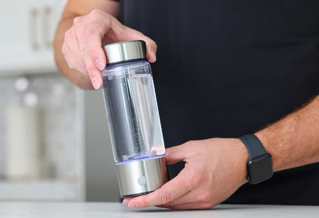 Hydris Bottle: The Health Upgrade Every Young Adult Deserves